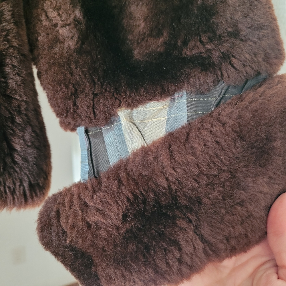 Short Brown Mouton Fur Vintage Coat '50s - Picture 6 of 12